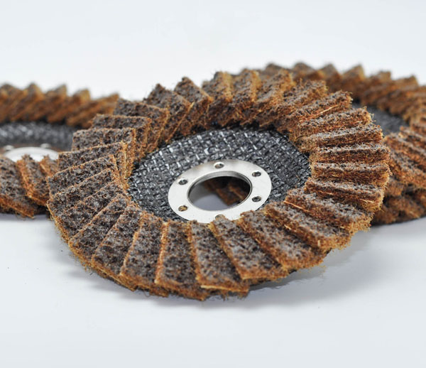 Non-woven flap disc